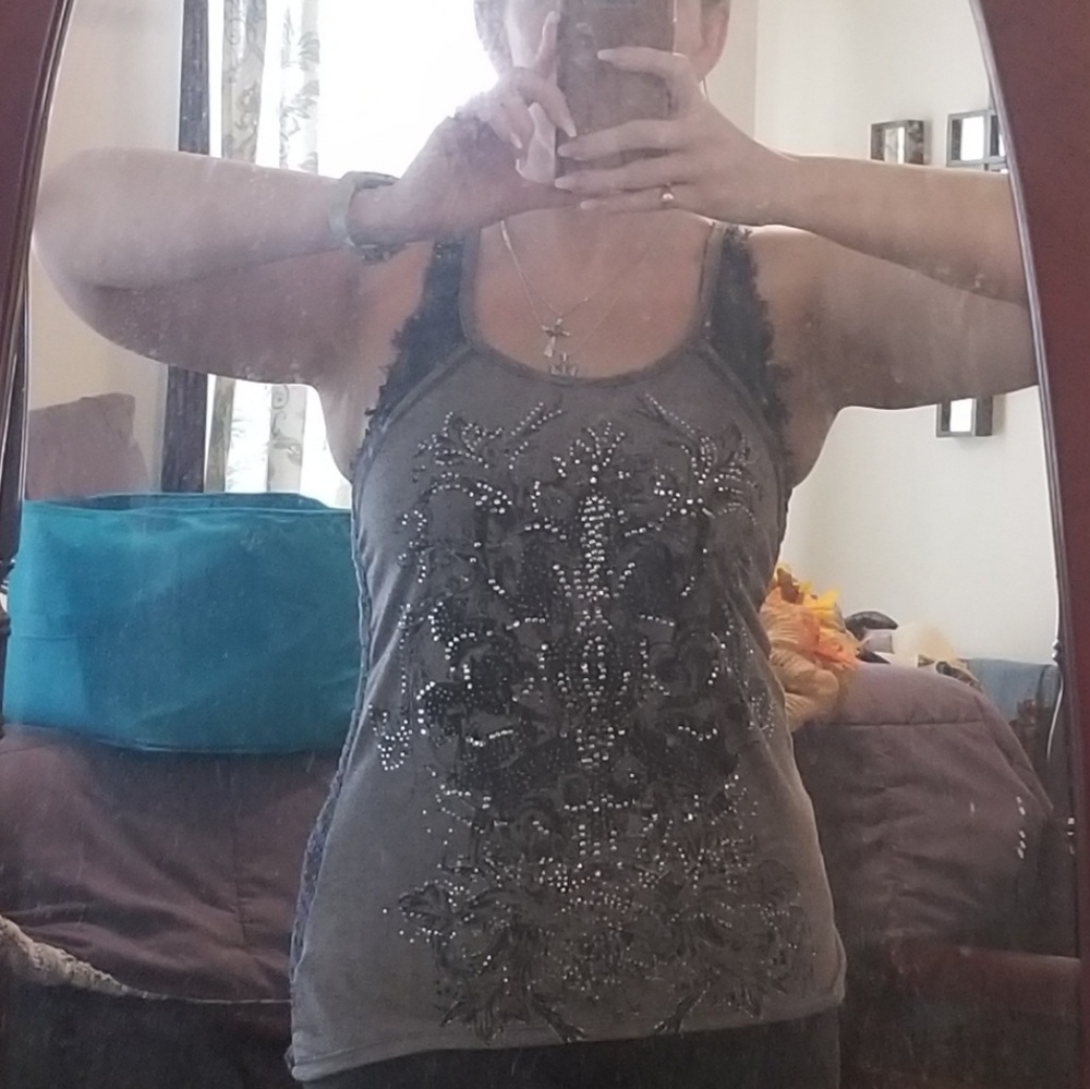 💙Embellished Maurices tank top 💚